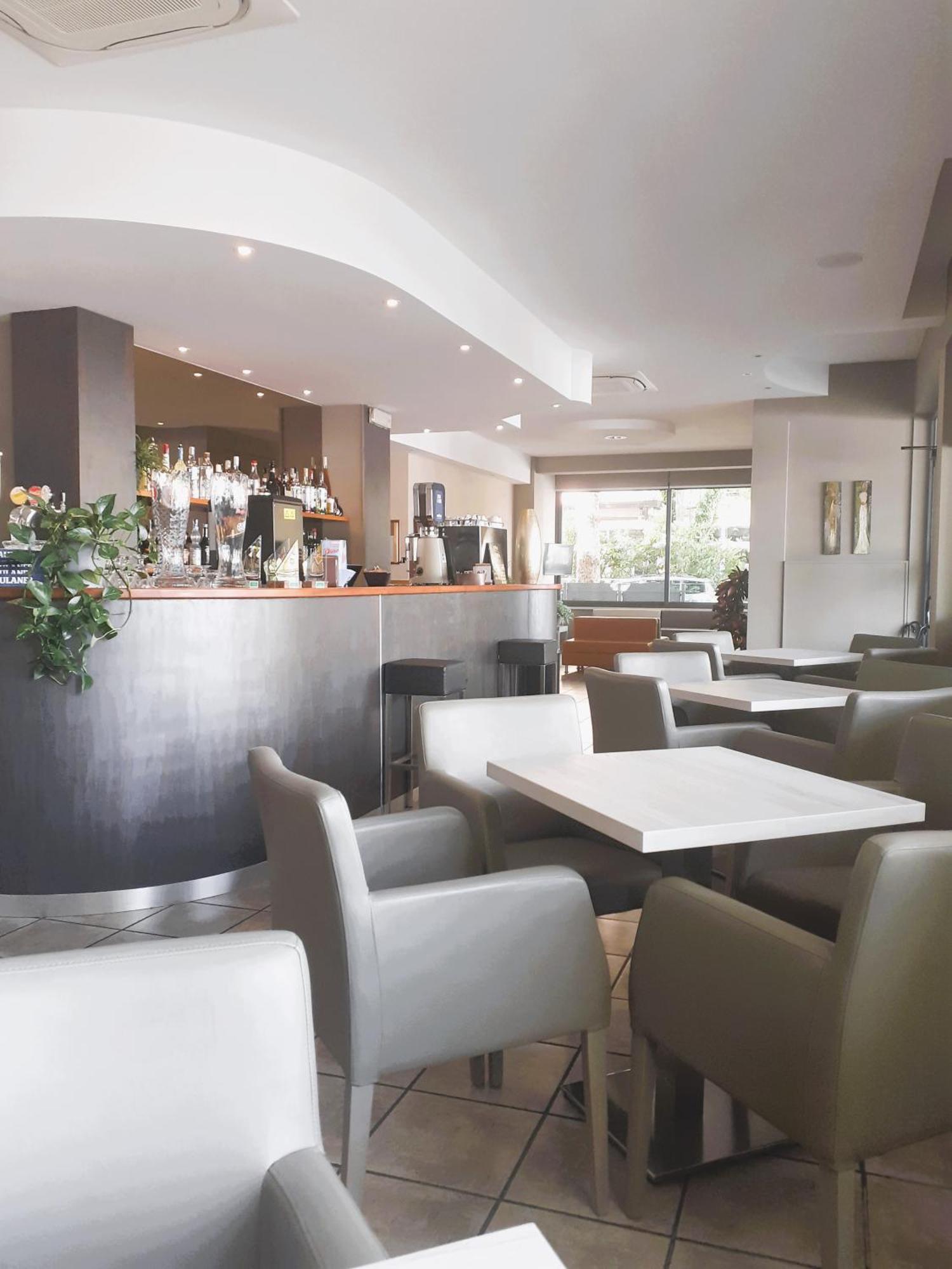 Hotel Prater 체제나티코 외부 사진