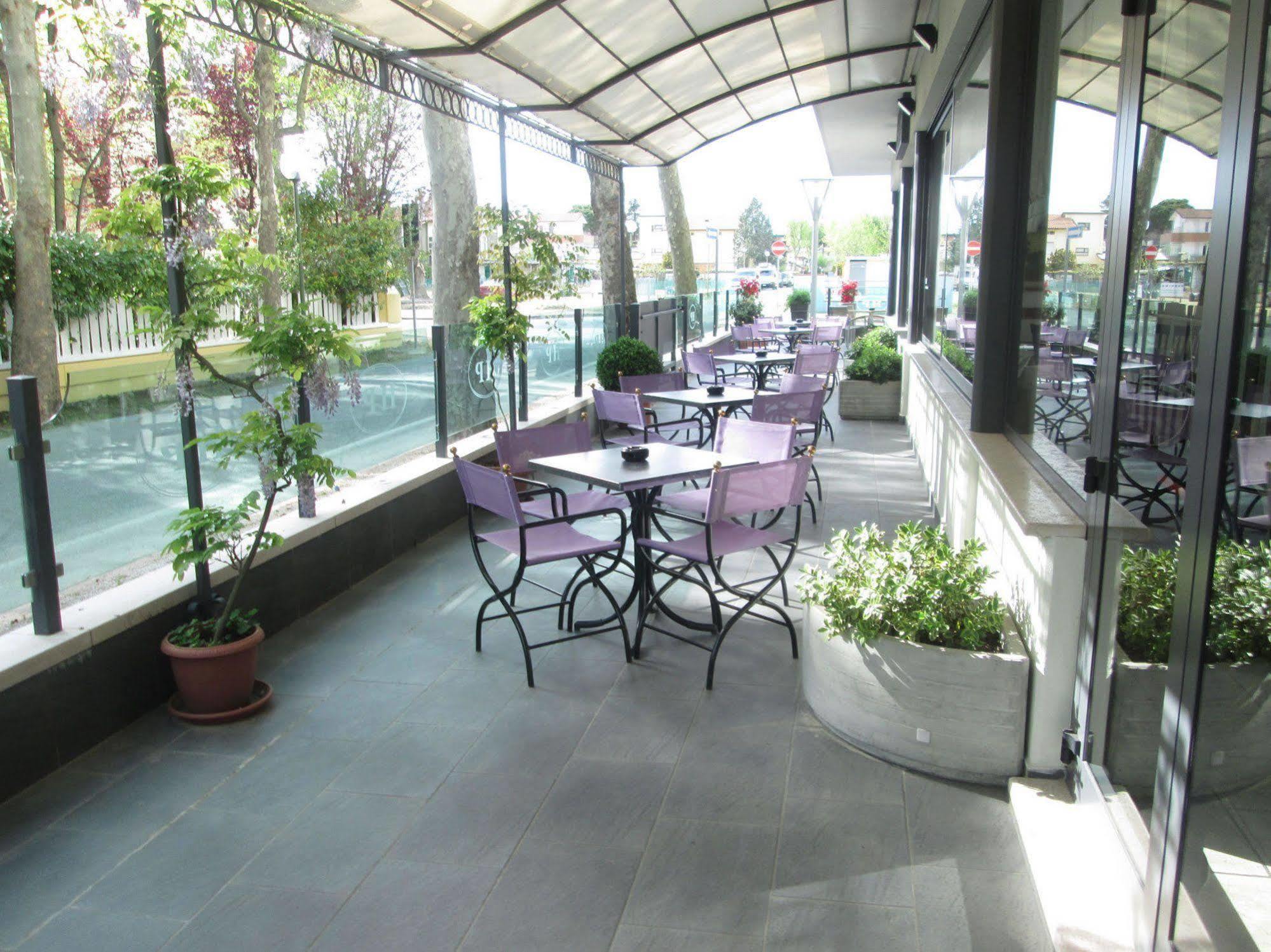 Hotel Prater 체제나티코 외부 사진